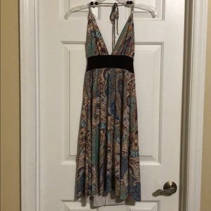 Fun little dress!  Great for somewhere tropical!